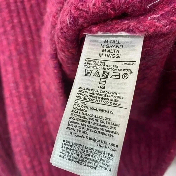 Old Navy Pink Chunky Sweater - Picture 5 of 6